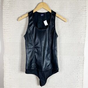 GAP black faux leather scoop neck paneled sleeveless bodysuit S NEW